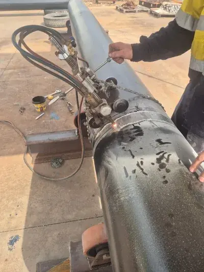 Gas cutting pipe steel fabrication