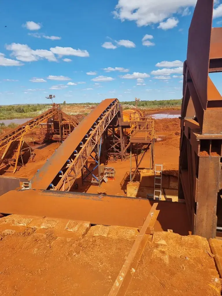 Mine processing plant conveyor maintenance