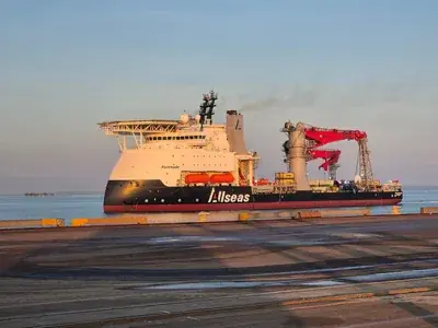 Allseas fortitude pipelay vessel port