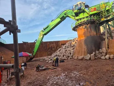 Heavy equipment port maintenance welding