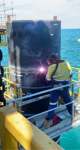 Offshore pipe welding on a marine platform